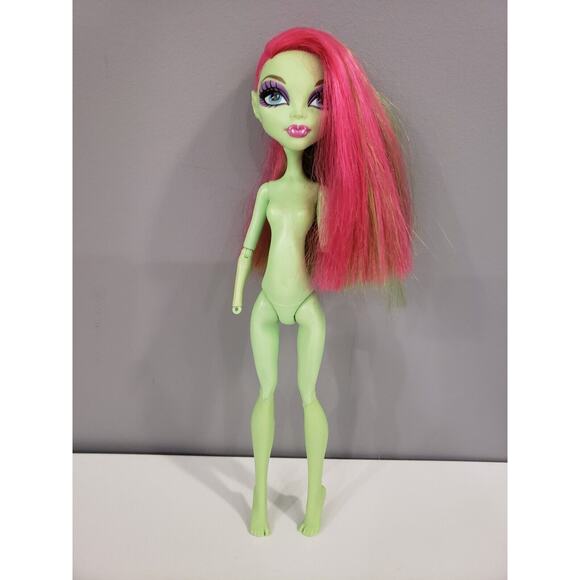 Monster High Venus McFlytrap Music Festival Doll Nude Mattel Incomplete - Picture 1 of 7